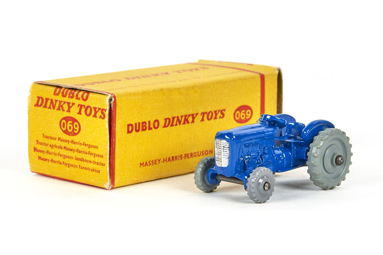 Dinky Toys 69 Massey Harris Ferguson Tractor