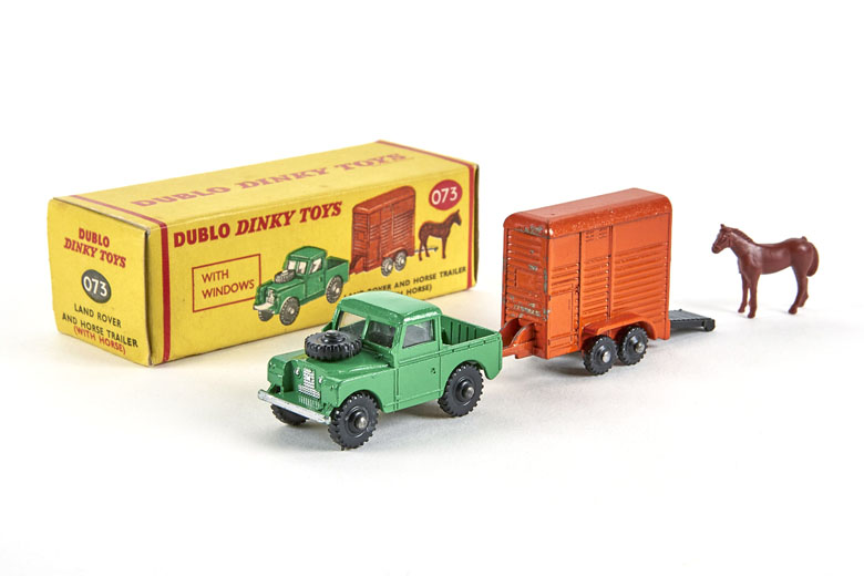 Dinky Toys 73 Land Rover and Horse Trailer