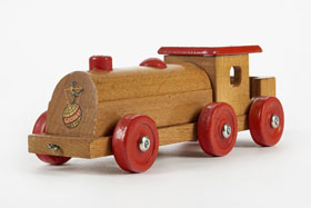 Gecevo Kastenwagenzug, Wooden Toys Train with trailer