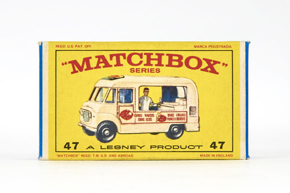 Matchbox 47 Commer Ice Cream Canteen OVP