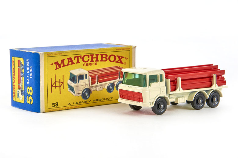 Matchbox 58 DAF Girder Truck
