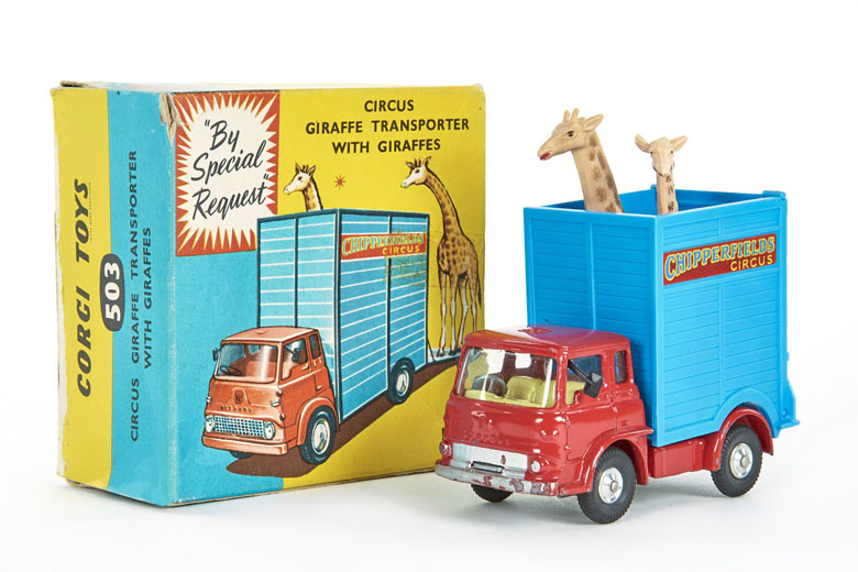 Corgi Toys 503 Circus Giraffe transporter with giraffes