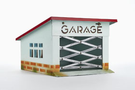 Kibri Garage mit Scherengitter