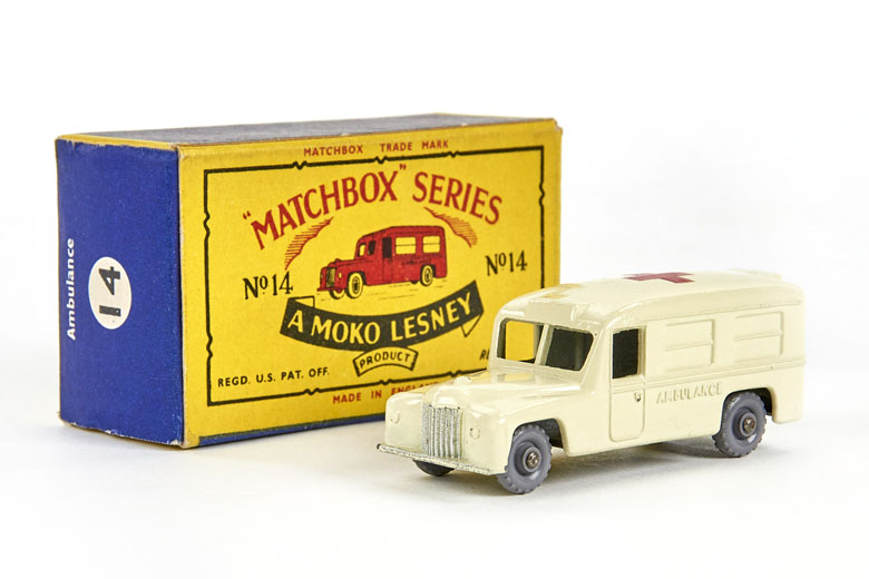 Matchbox 14 Daimler Ambulance