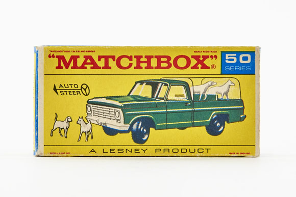 Matchbox 50 Kennel Truck OVP