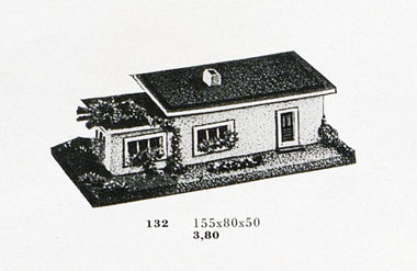 VAU-PE Nr. 132 Landhaus mit Blumenspalier